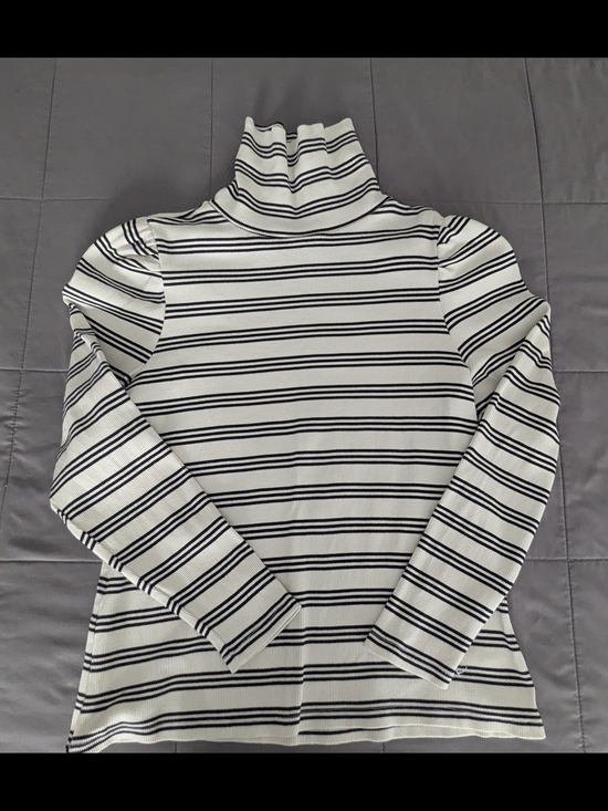 Sweaters - Striped Turtleneck Long-Sleeve Top - White with Black Stripes